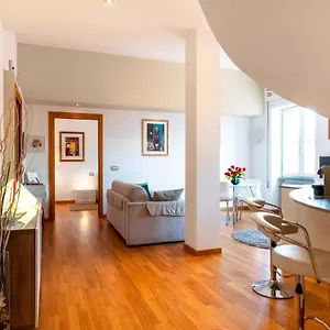 Luxury Flat In Town - Center Italien