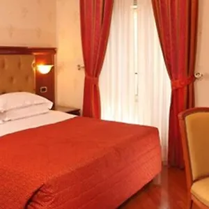 serena-rome.it-romehotels.com/