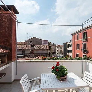 Savoia & Jolanda 2 Apartamento