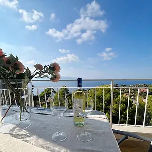 solemar-sicilia-villa-delle-rocce.sicilyhotelsitaly.net/