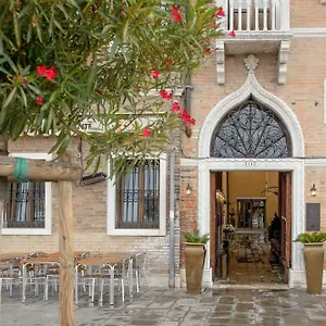 Otel Palazzo Veneziano - Collection