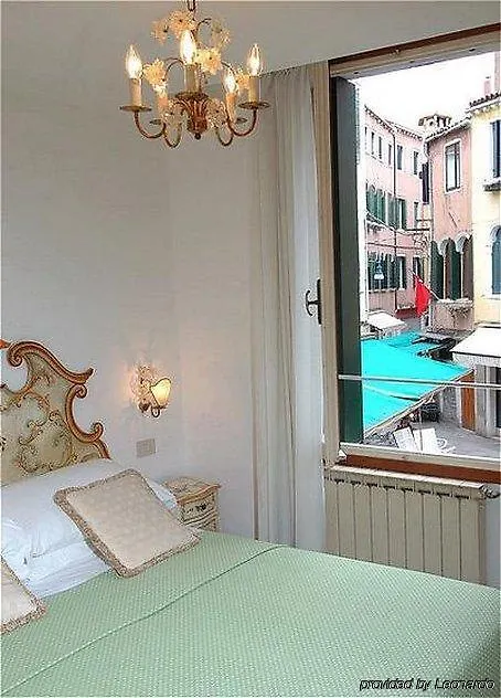 Hotel Nuovo Teson Venetië Italië