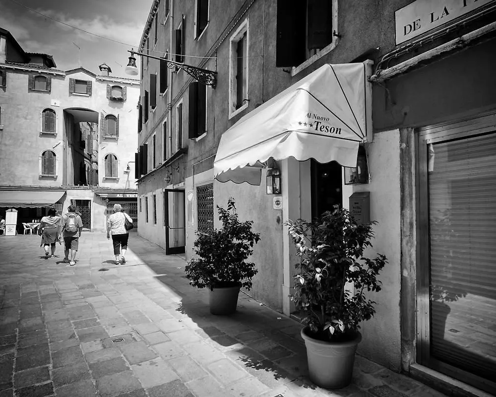 Hotel Nuovo Teson Venedig Italien