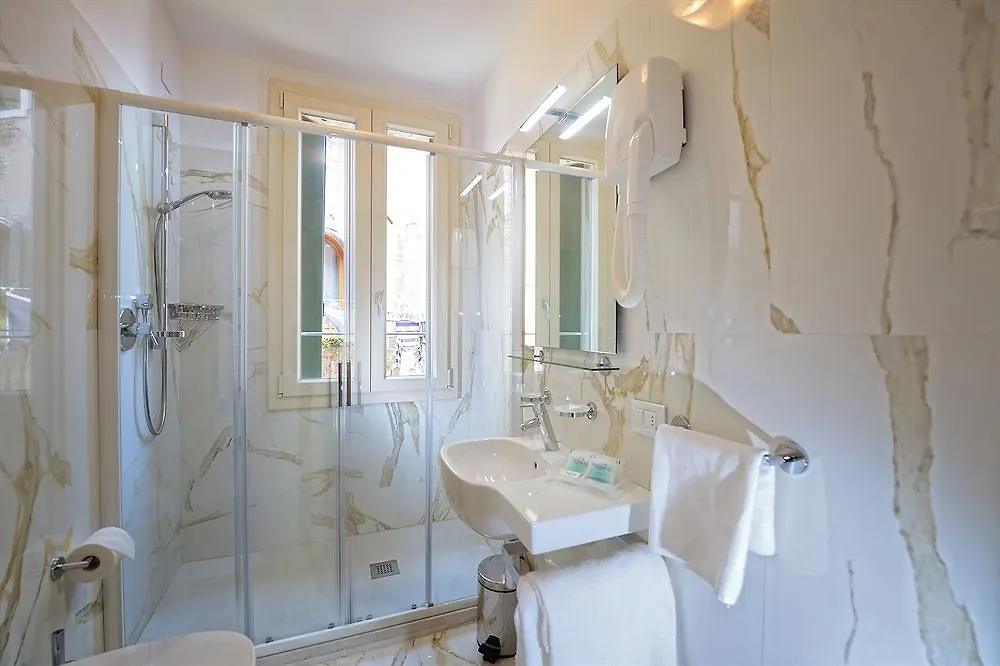 Hotel Nuovo Teson Venetië Italië