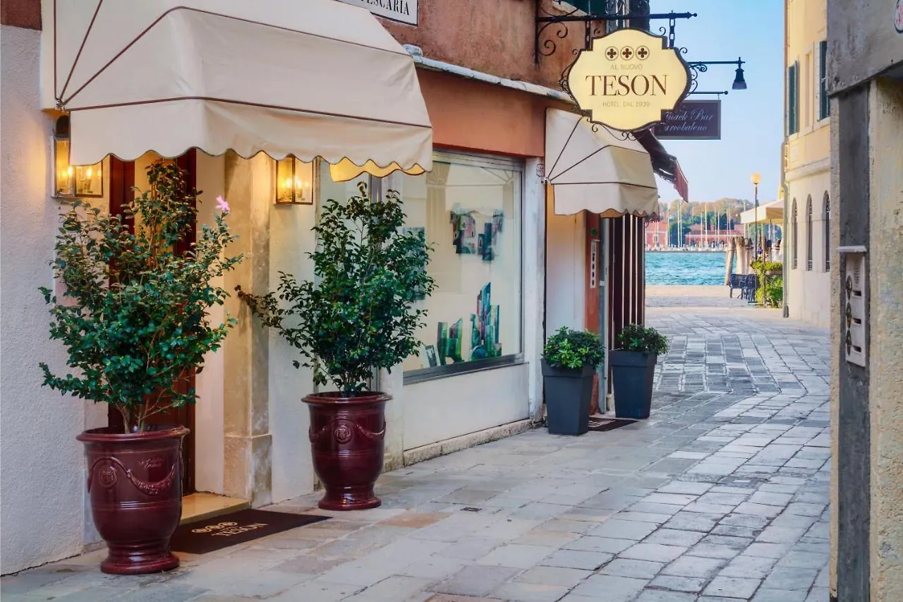 ונציה Hotel Nuovo Teson